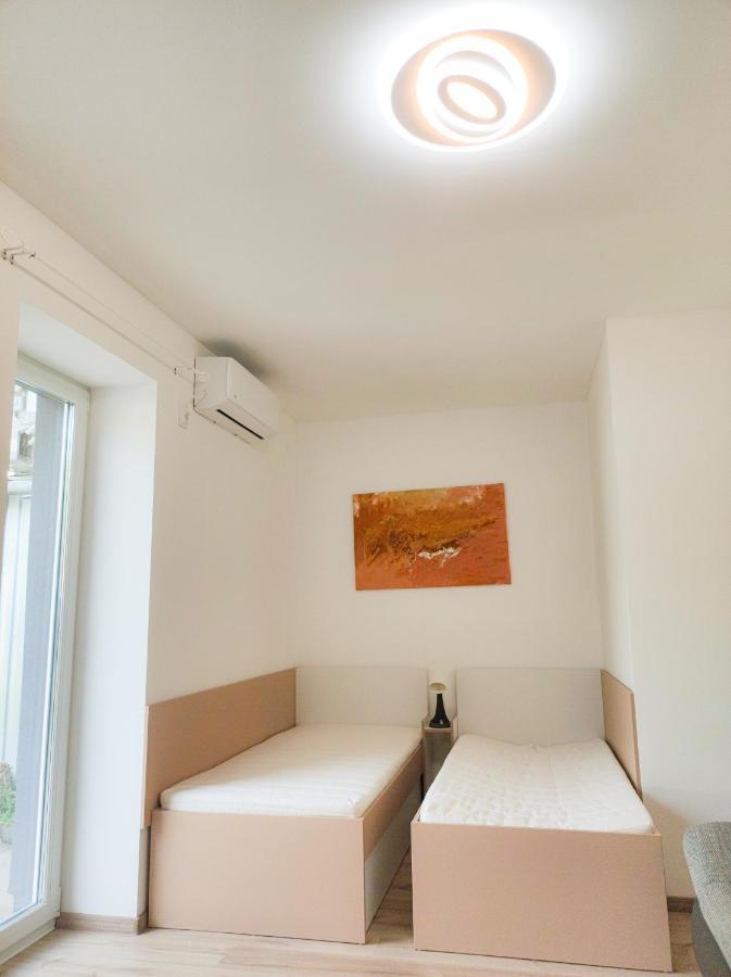 Harmonia Vendeghaz Otel Segedin Dış mekan fotoğraf