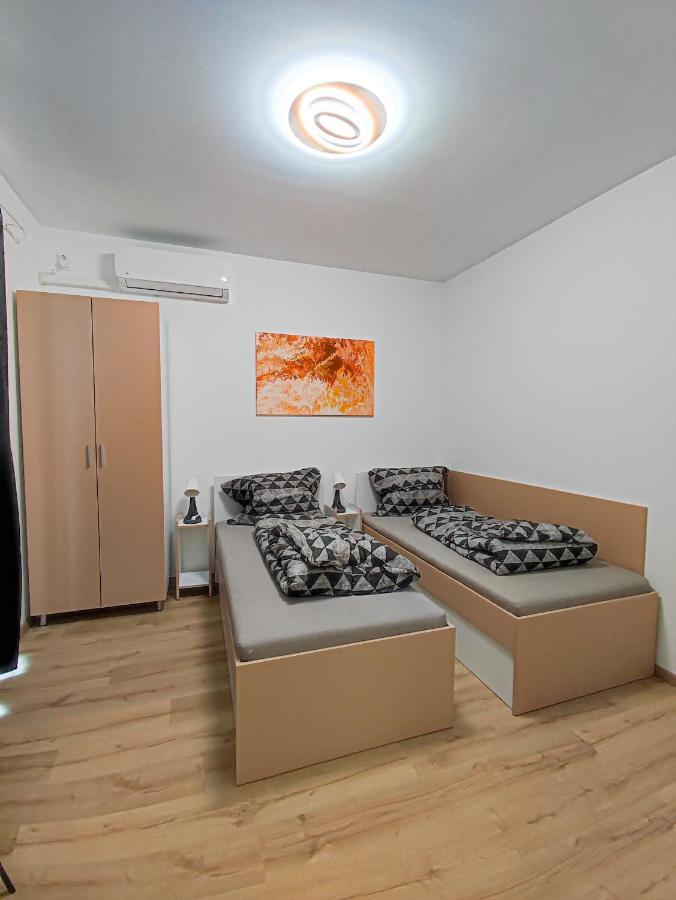 Harmonia Vendeghaz Otel Segedin Dış mekan fotoğraf